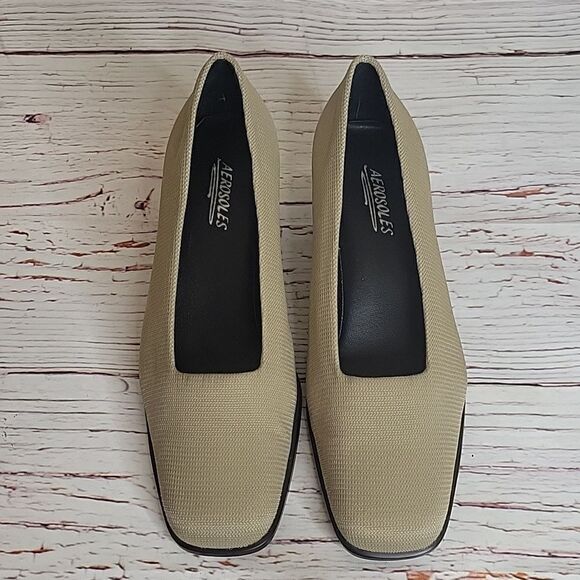 AEROSOLES Tan Knit Square Toed Pumps Size 9 NWOT - Picture 4 of 8